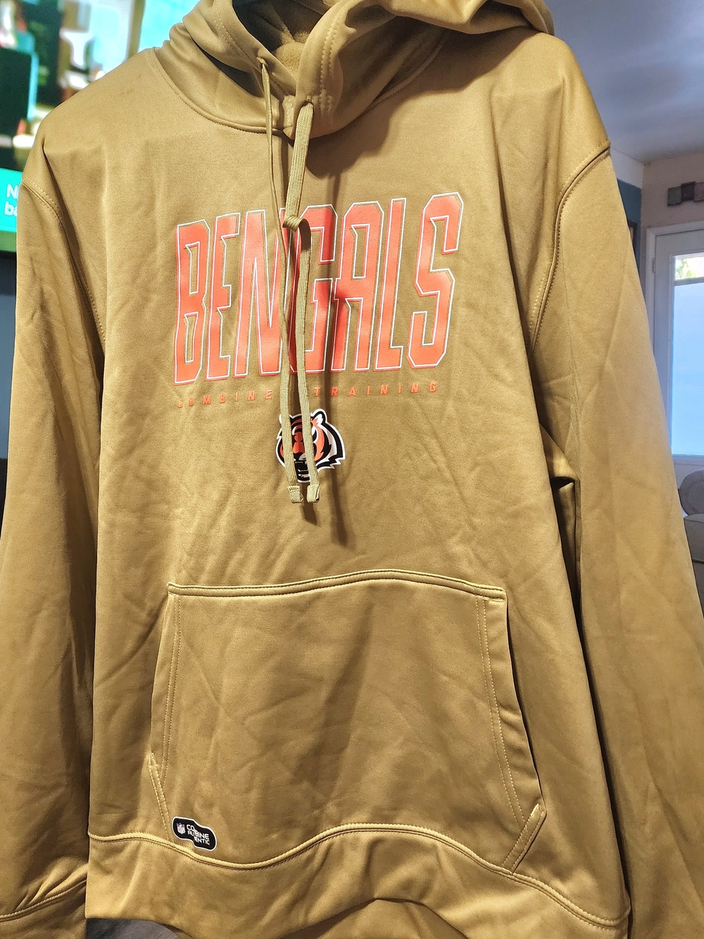 NFL Team Apparel Cinncinati Bengals Hooded Sweatshirt Khaki W/ Logo Sz Lrg NWT